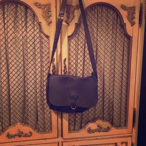 Vintage gucci crossover bag!